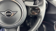 MINI Hatchback 1.5 Cooper Classic 3dr Auto Petrol Hatchback